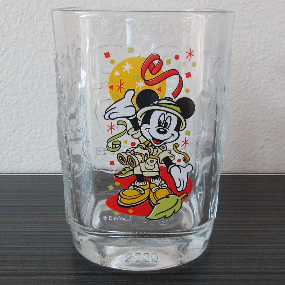 Vintage Walt Disney World 2000 Animal Kingdom Glass